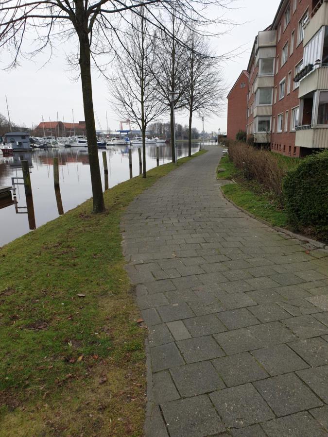 Maje Am Alten Binnenhafen Emden Extérieur photo