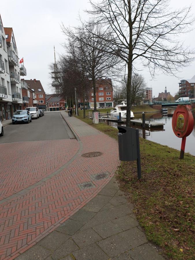 Maje Am Alten Binnenhafen Emden Extérieur photo